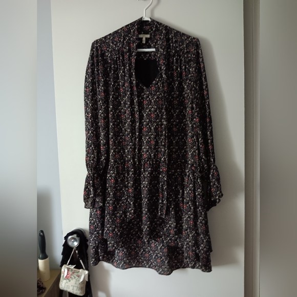 JOIE Silk Chiffon Tiered Floral JAMIRA Dress in Caviar M - Picture 2 of 5